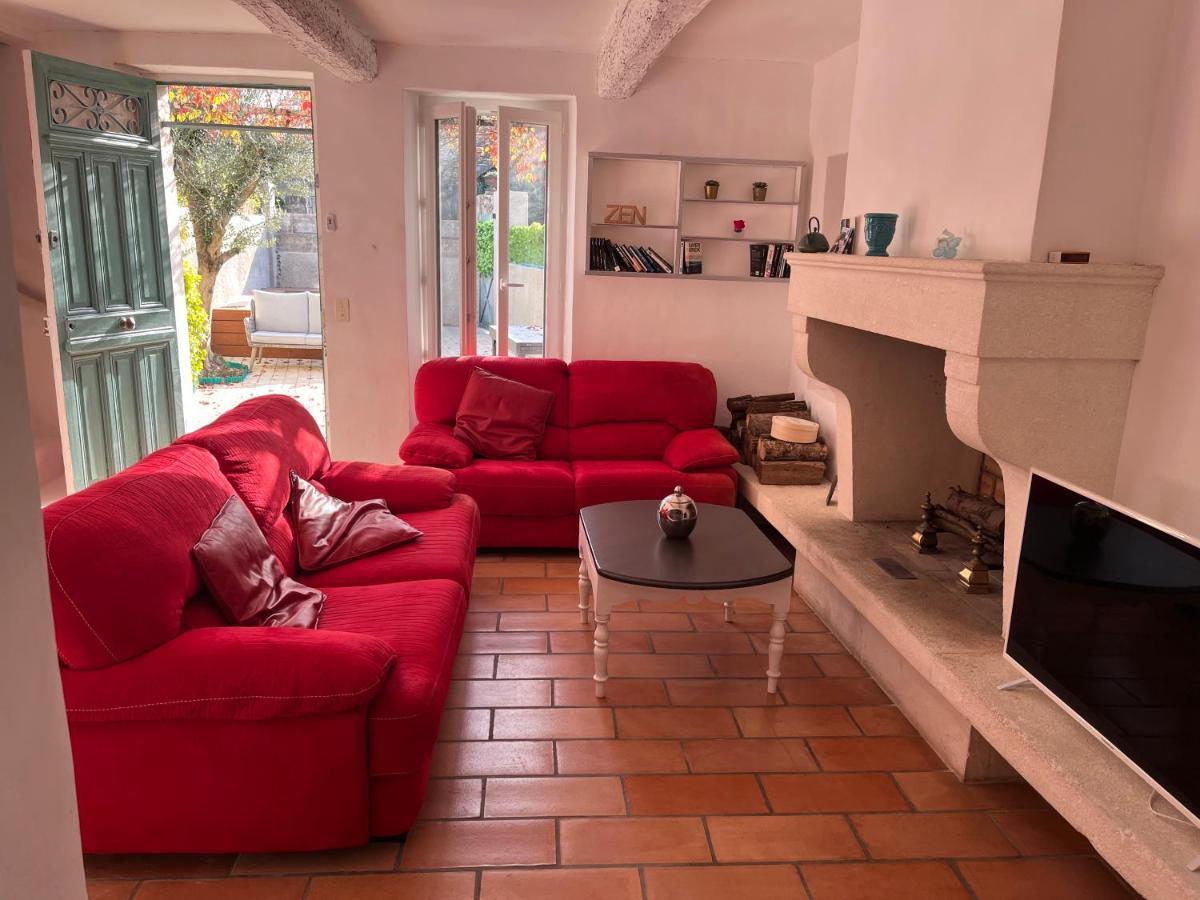 הוילה Saint-Rémy-de-Provence La Maison Mortisson מראה חיצוני תמונה